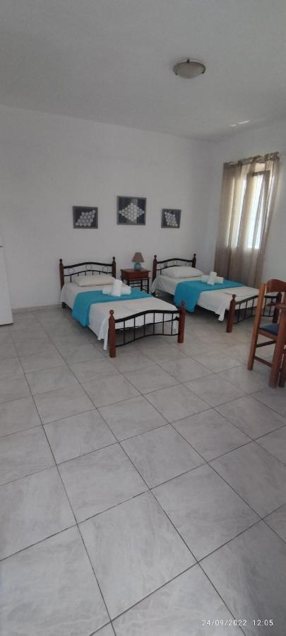 Tinos Apartments Zalonis อาจิออส ไอออนนิส ห้อง รูปภาพ