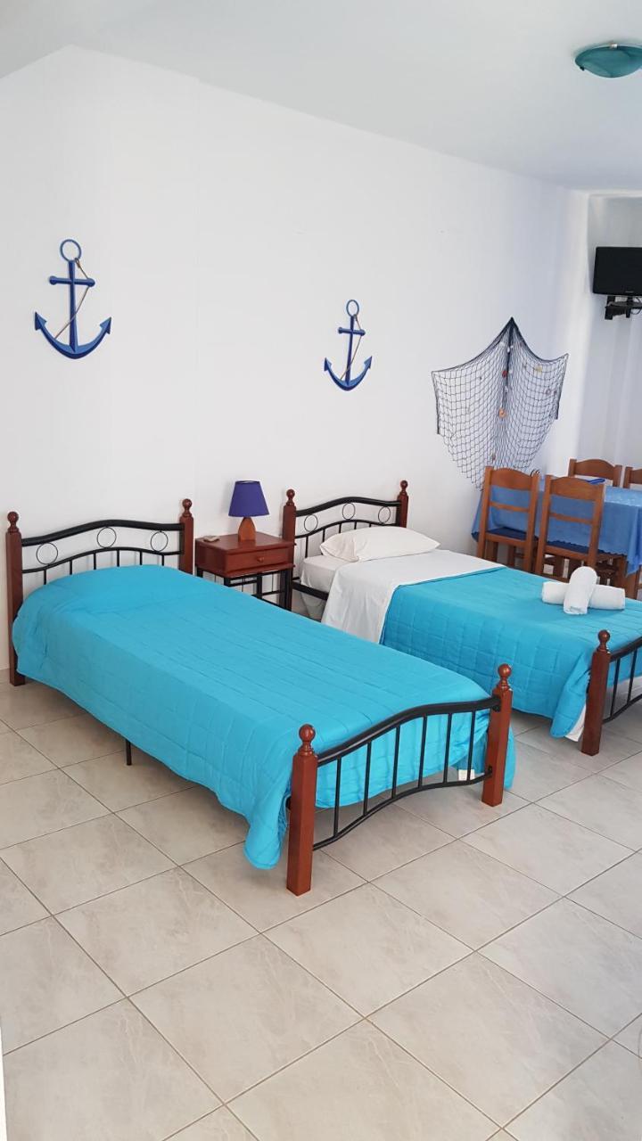 Tinos Apartments Zalonis อาจิออส ไอออนนิส ภายนอก รูปภาพ