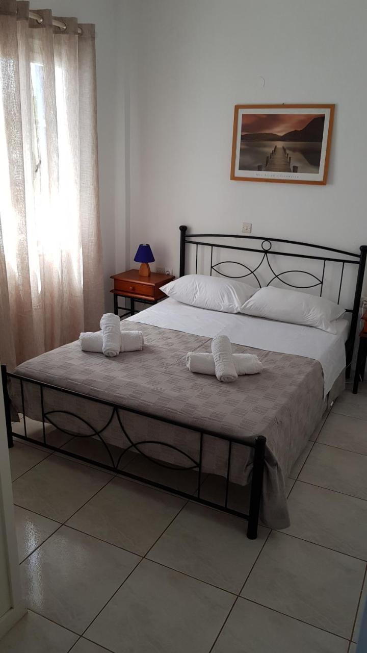 Tinos Apartments Zalonis อาจิออส ไอออนนิส ภายนอก รูปภาพ