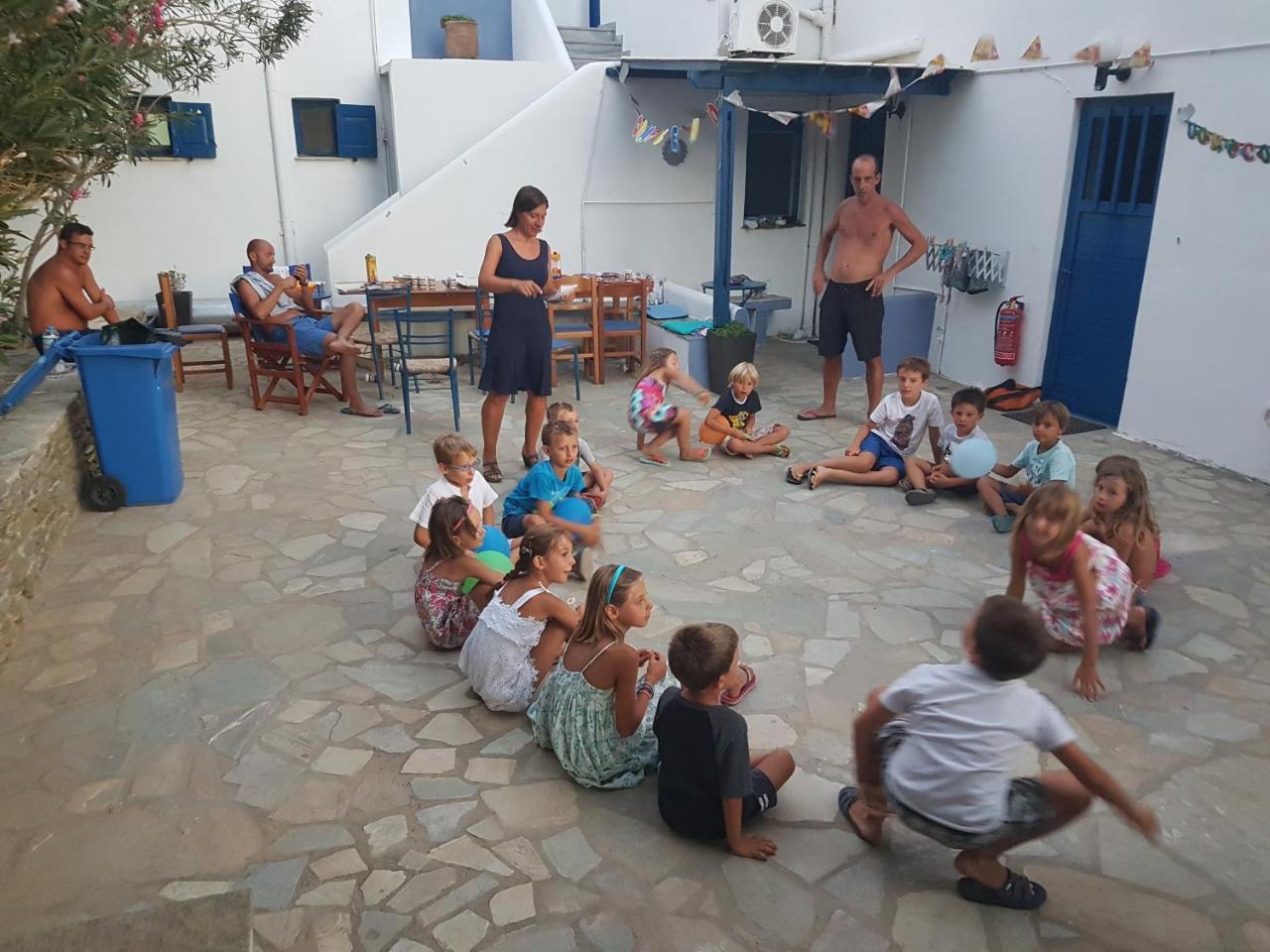 Tinos Apartments Zalonis อาจิออส ไอออนนิส ภายนอก รูปภาพ