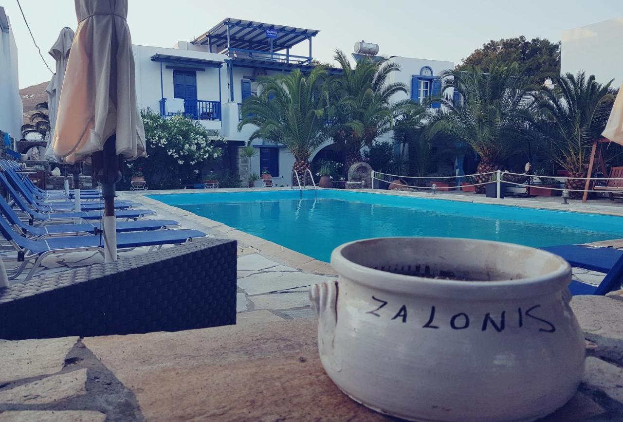 Tinos Apartments Zalonis อาจิออส ไอออนนิส ภายนอก รูปภาพ